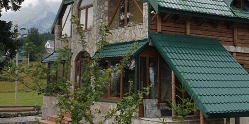 Posjetite naših 5 lux opremljenih apartmana i
uživajte u ljepotama planine Žabljak!
Tel: +382 67 373 066
Za više informacija kliknite na sličicu